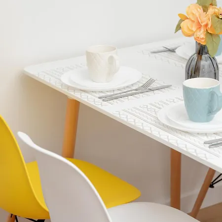 Przytulny Apartament Z Klimatyzacja Blisko Plazy W Gdansku By Renters Apartment Gdansk
